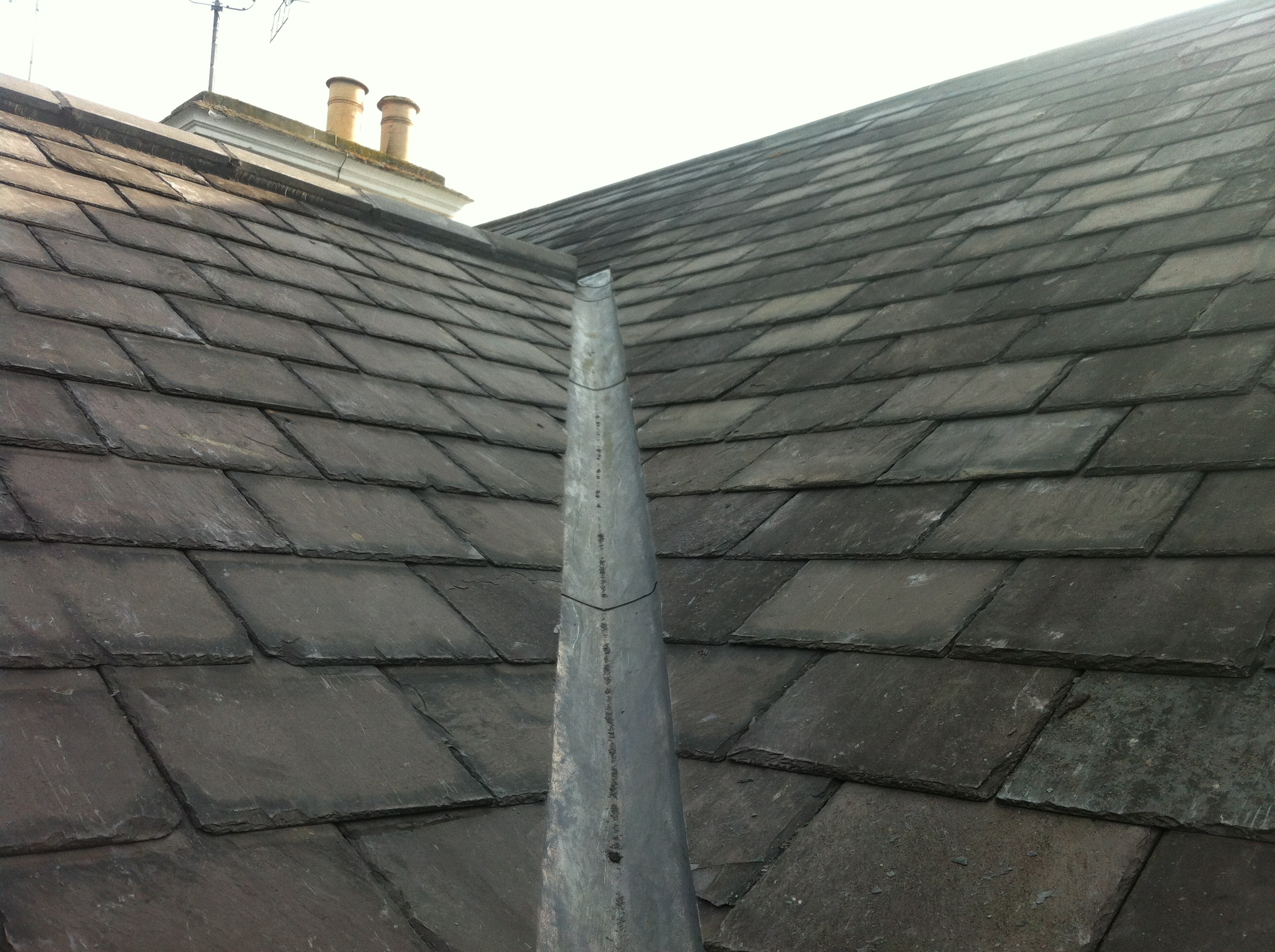 roof tile repairs